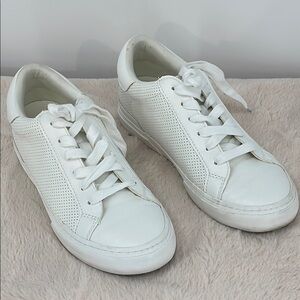 A NEW DAY WOMENS SIZE 8 White Perforated Sneakers